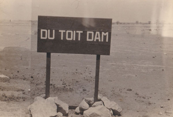 The Du Toit Dam under construction 1953 
    Photos from the Danny Malan family collection ©
