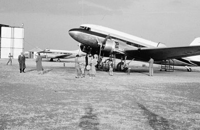The WDL DC3 VR-TBI at Mwadui airport
