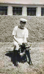 Buddy Hide in Kowloon 1940 ; 
    Click here to return to the Waichow group photo ; 
    
    Photo from Ron Ashby's collection ©