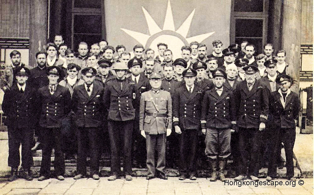  Lt-Cdr G H Gandy & the Royal Navy party at Guiyang 24th Jan 1942
Run the curser over to identify individuals. 
Photo from Buddy Hide's collection ©