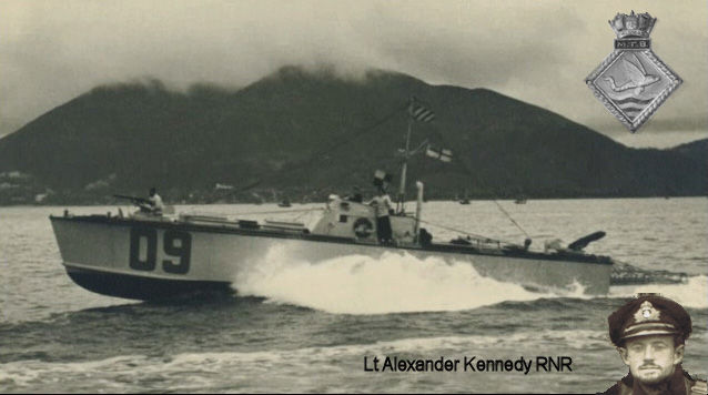 MTB 09 covering the measured mile in East Lama Channel spring of 1940 ; 
    
    Photo from Lt C.J. Collingwood's collection ©