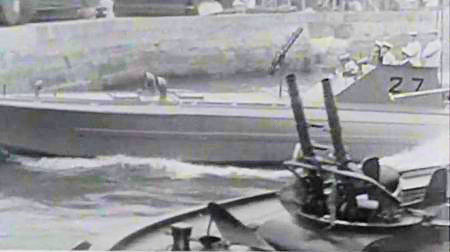 MTB 27 for exercise in March 1940
Photo from the Hide collection ©