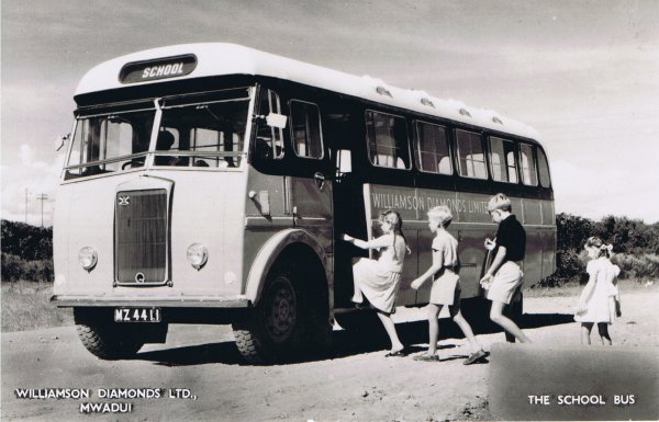 Mwadui school bus picking up the Van Rooyan kids